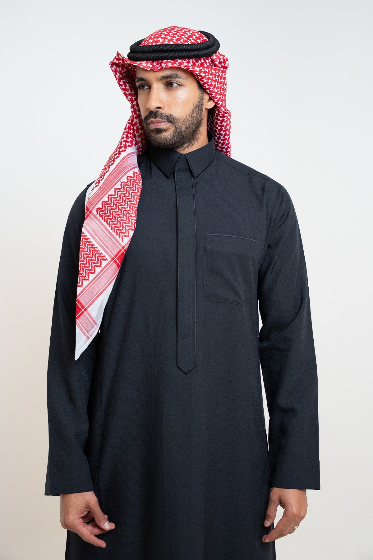 ثوب مزخرف من الشياكة ,سميراميس رجالي, لون أسود