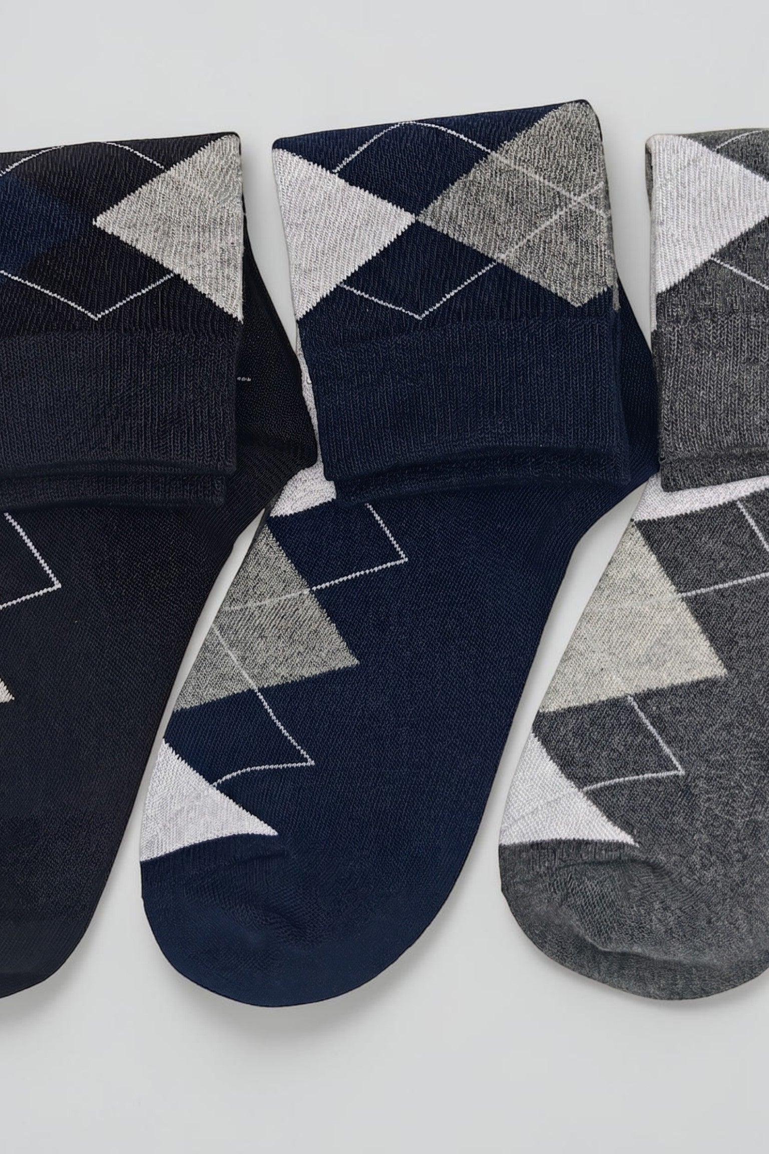 Men's Signature Classic Pattern Socks