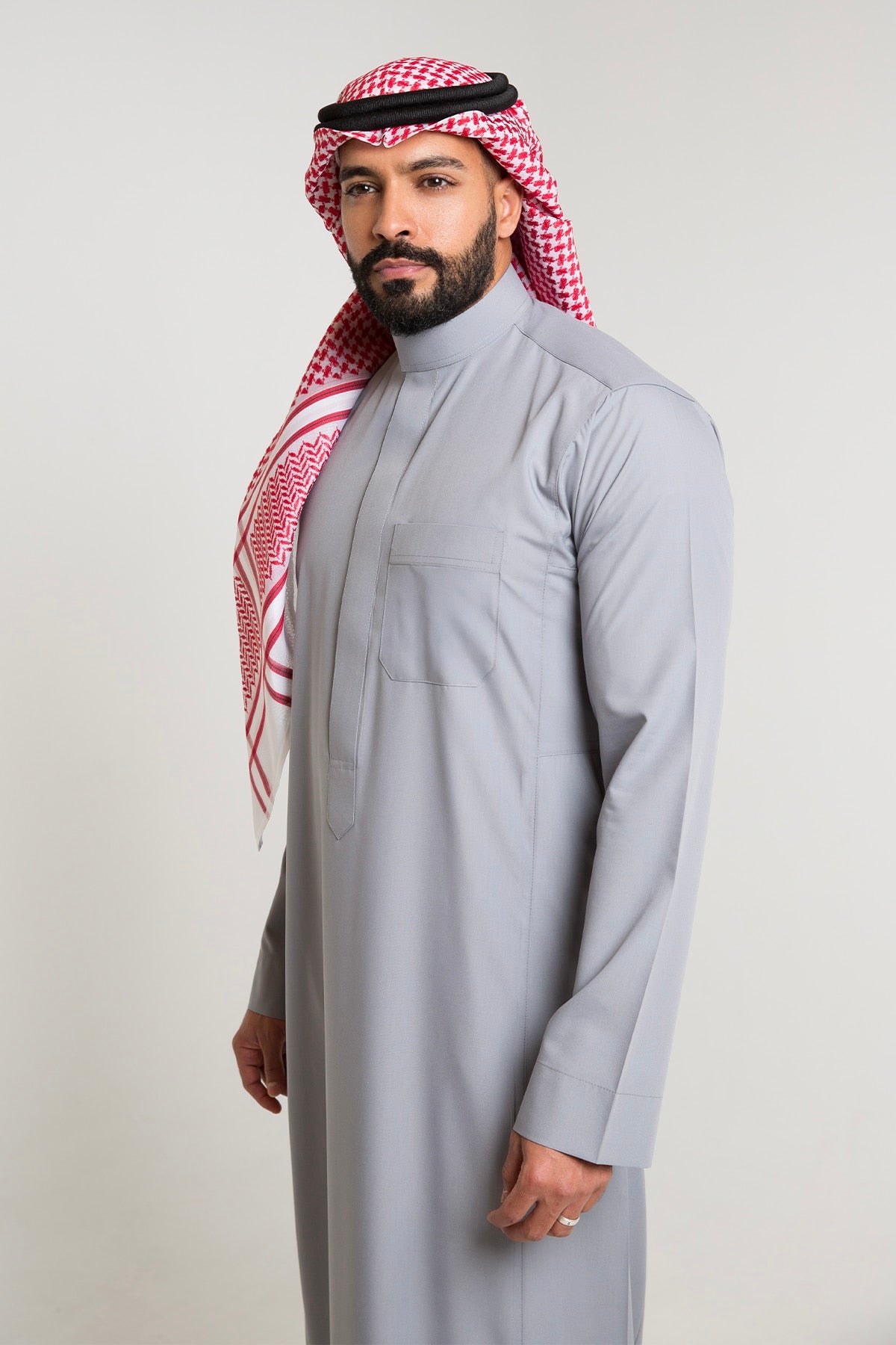 ثوب كلاسيك صيفي رمادي