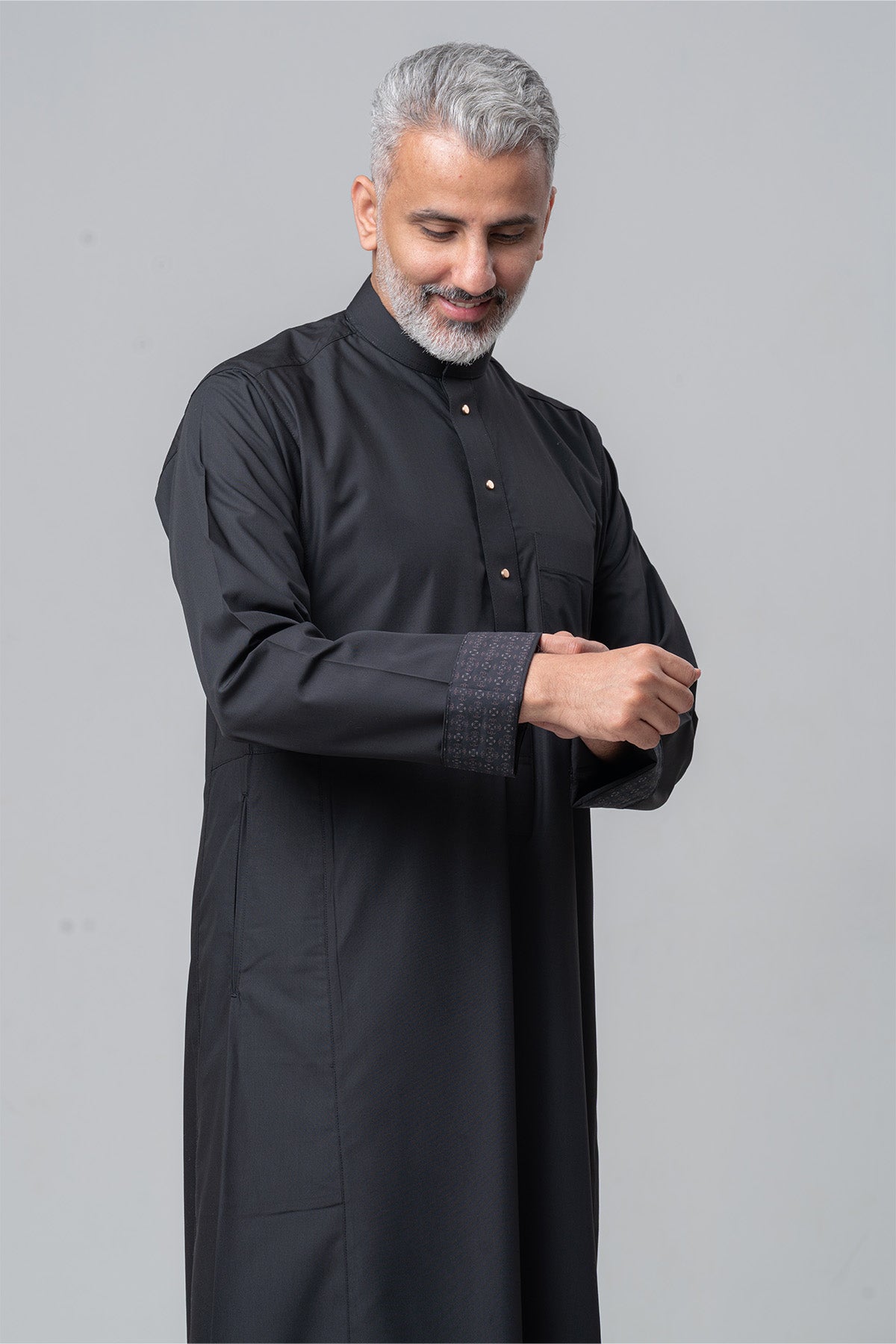 Men's Trendy Elegant Thobe - Black