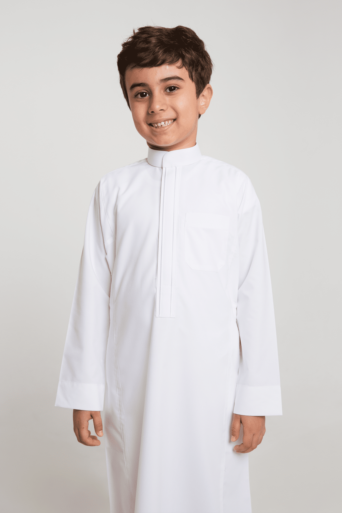 ثوب ولادي مزخرف أبيض ياقة سادة