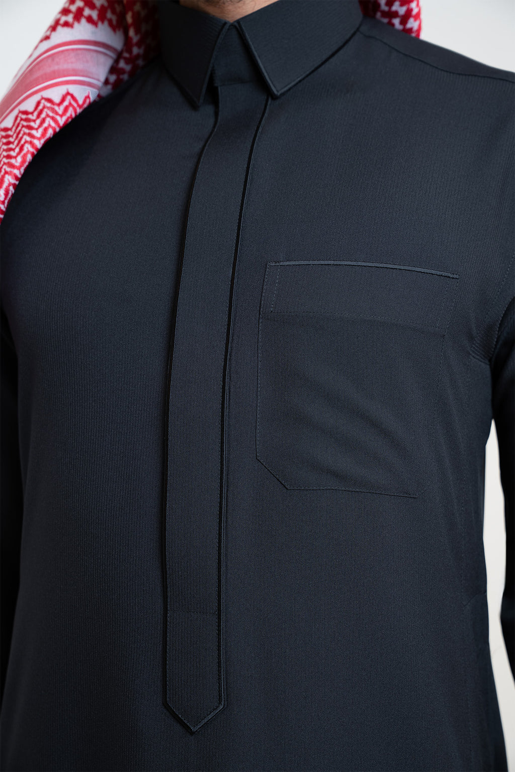 ثوب مزخرف من الشياكة ,سميراميس رجالي, لون أسود