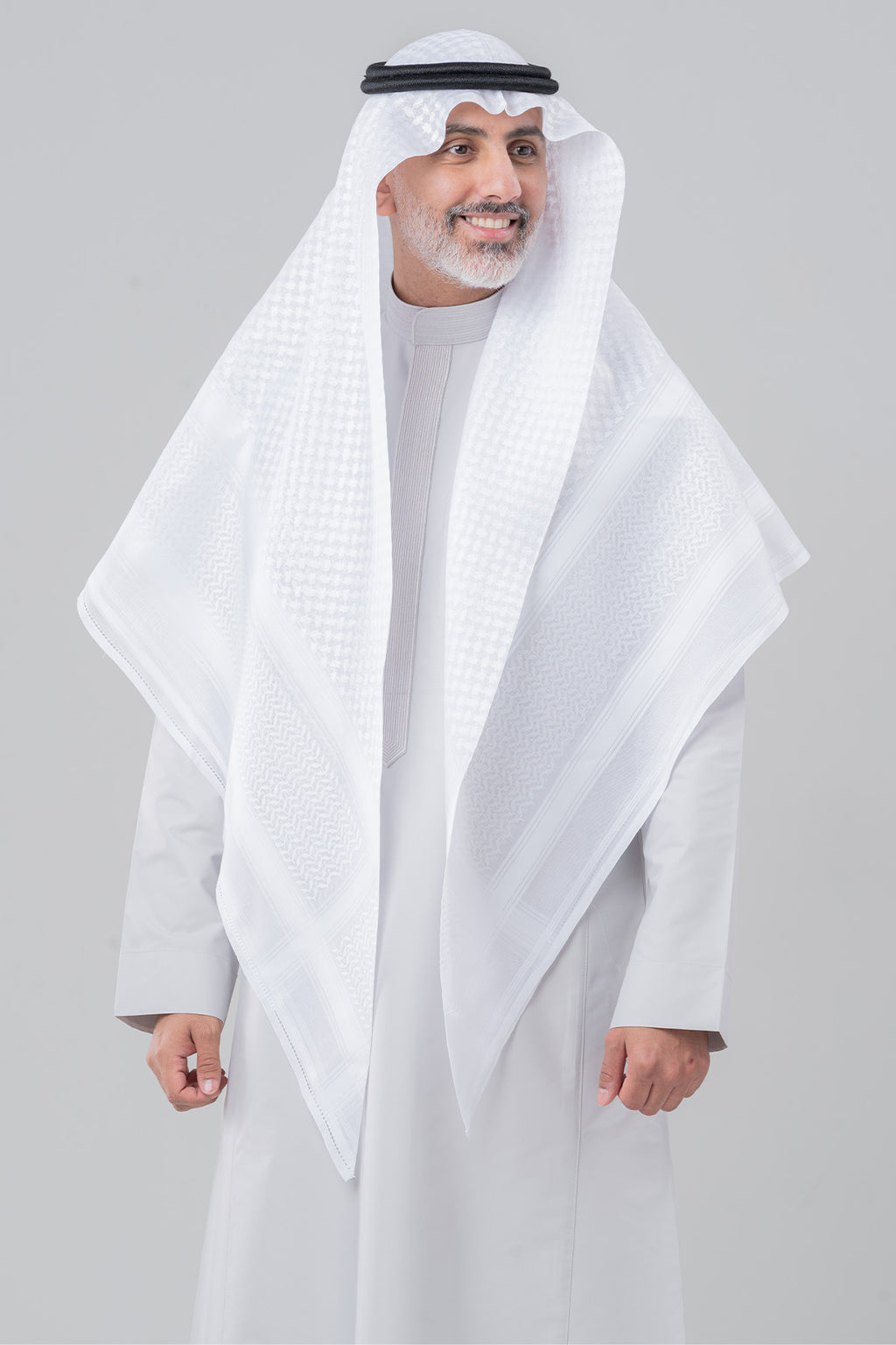 ثوب زخرفات رجالي – رمادي فاتح