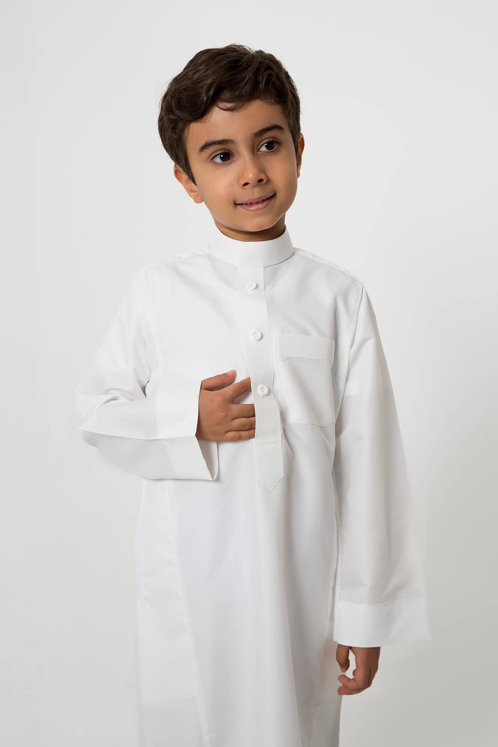 Classic boy's thobe, triangular jabzor, creamy