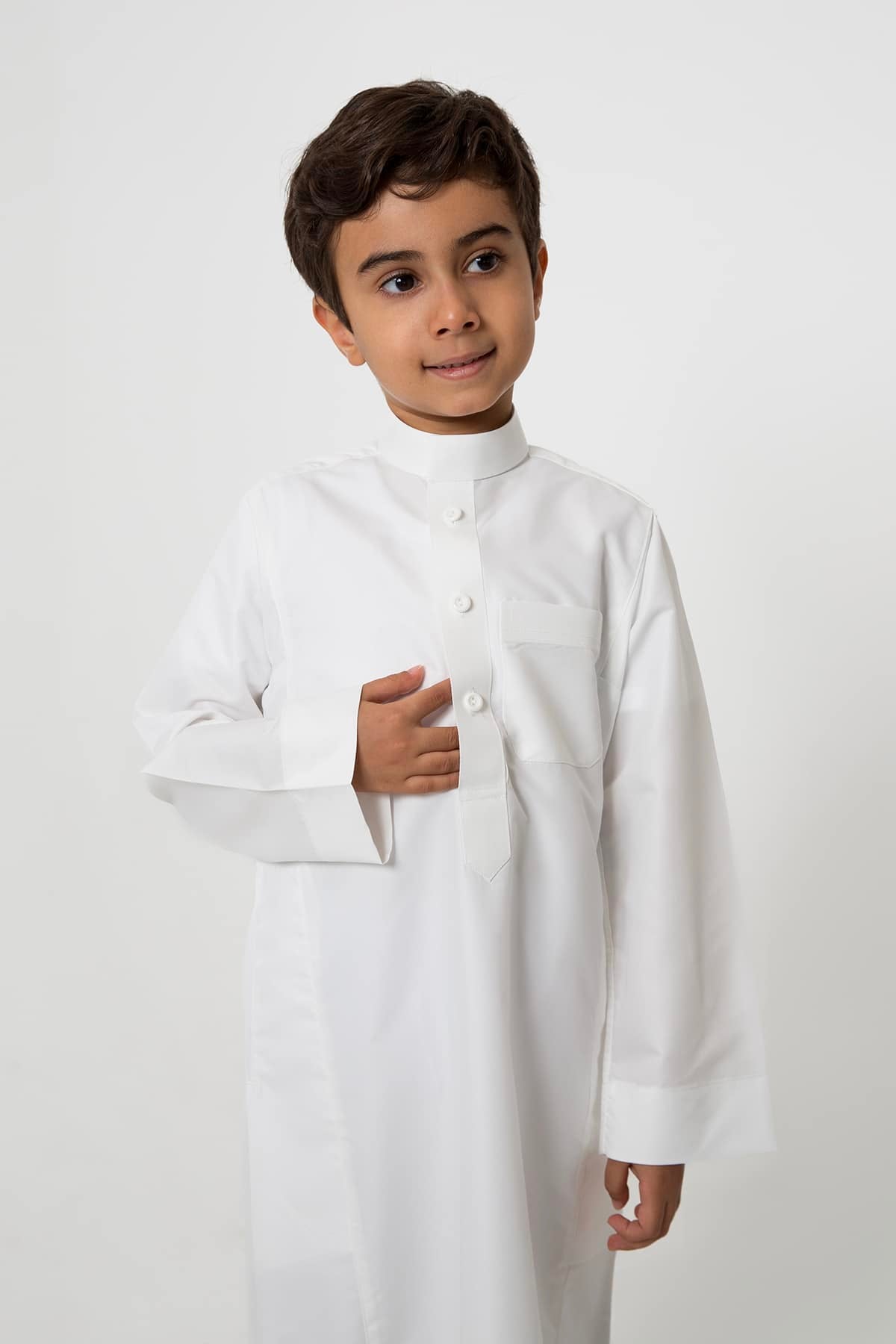Classic boy's thobe, triangular jabzor, creamy