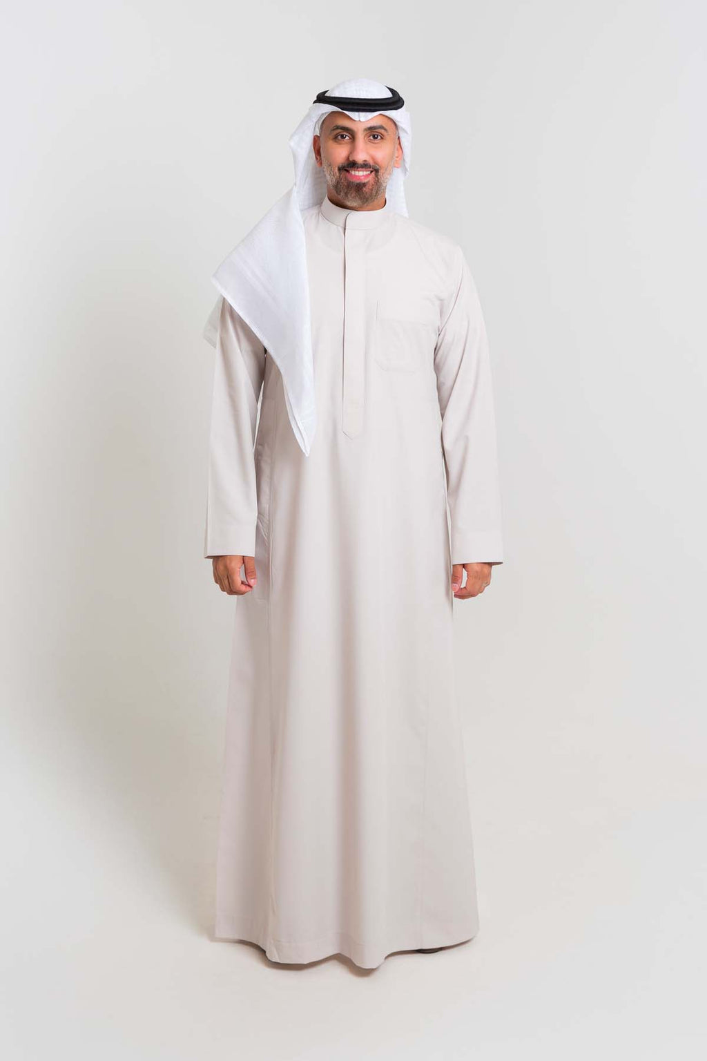 ثوب كلاسيك صيفي بيج