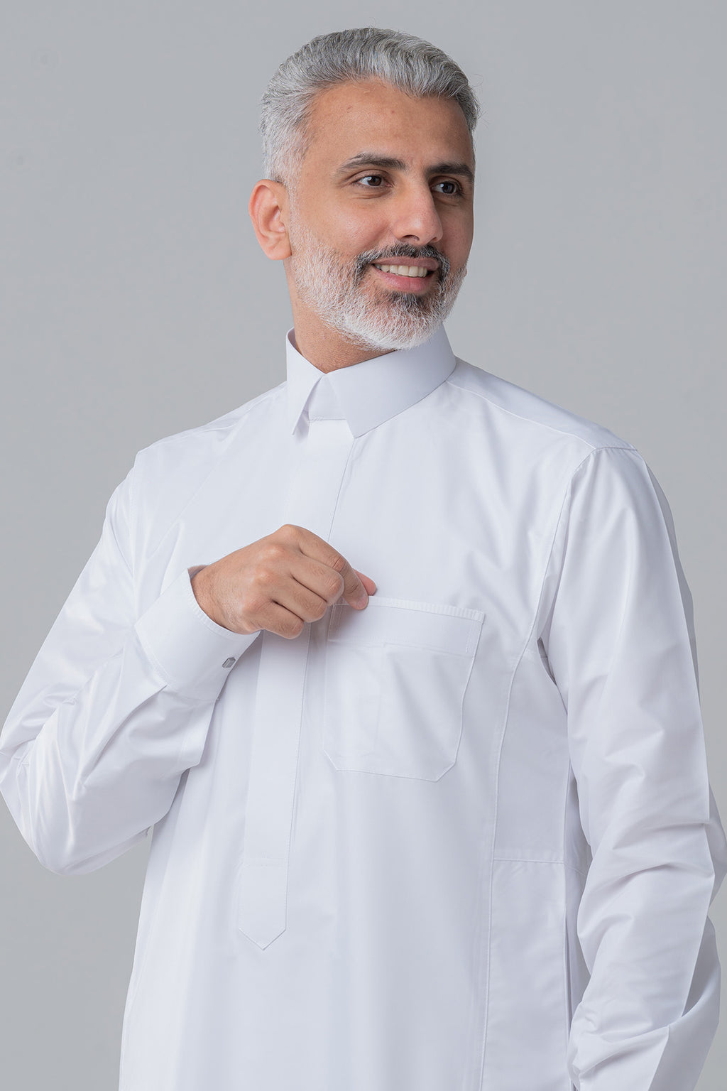 Men's Trendy White Striped Thobe