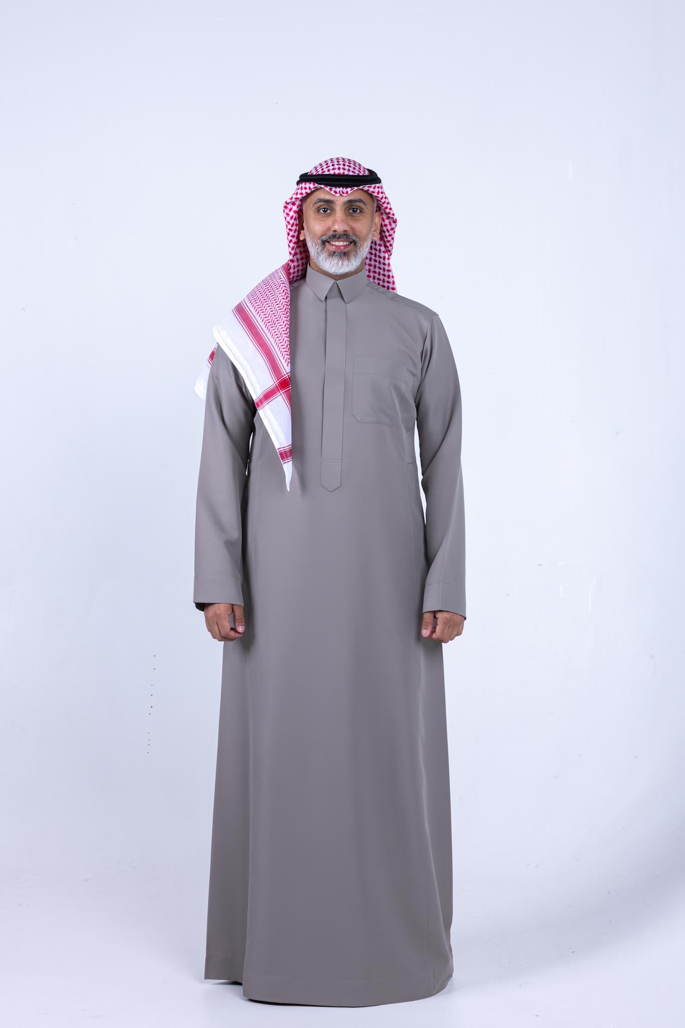 Luxurious Elegance Thobe Semiramis, Beige