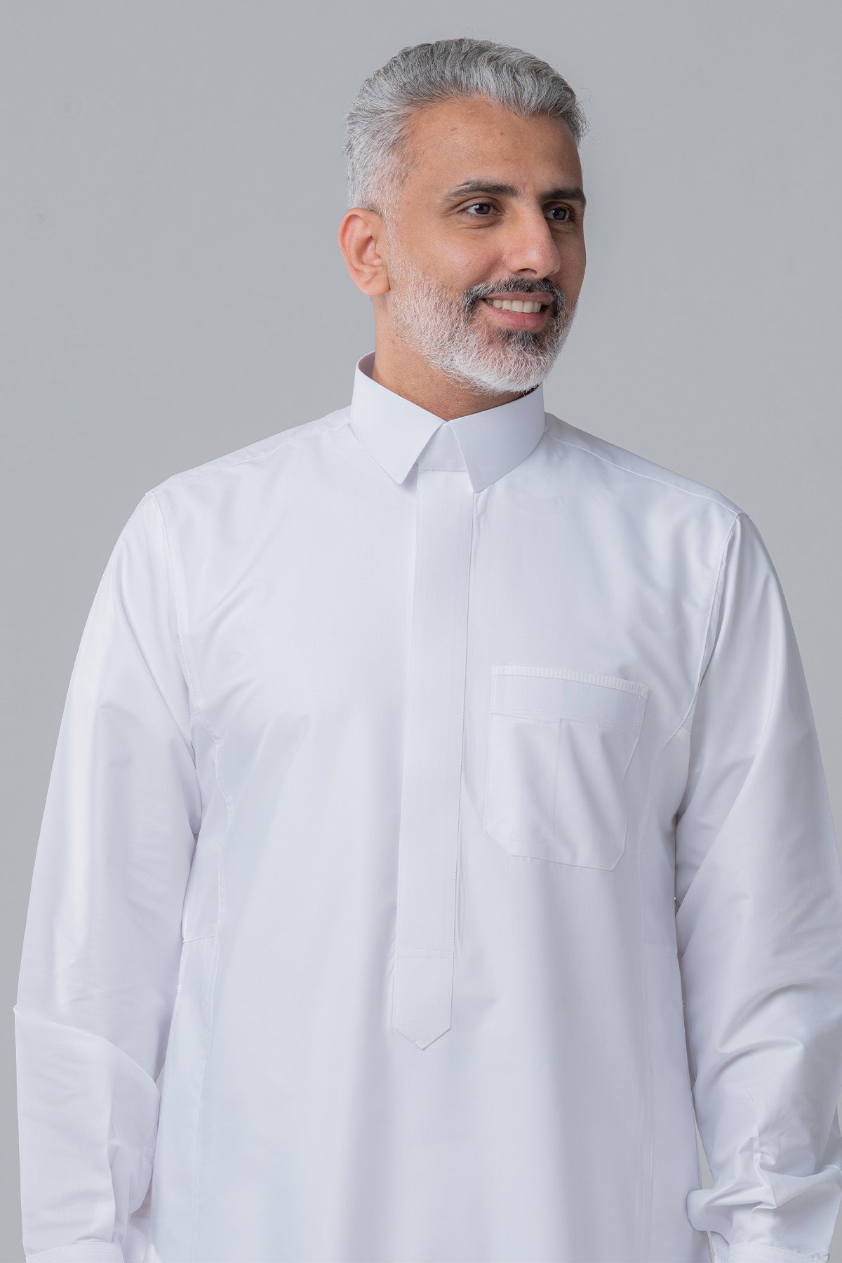 Men's Trendy White Striped Thobe