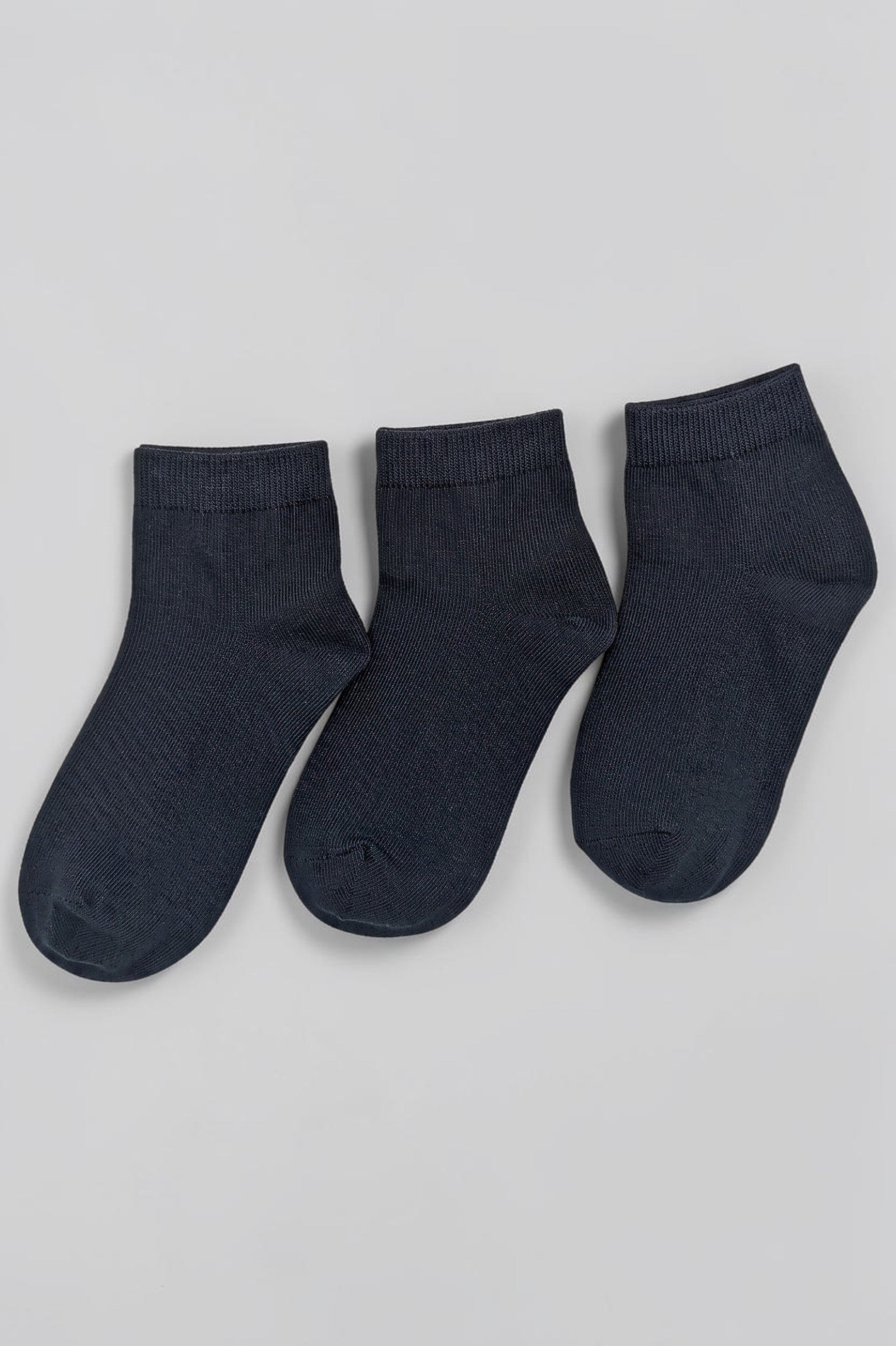 Signature Ankle Socks 3-Pack for Boys – Black