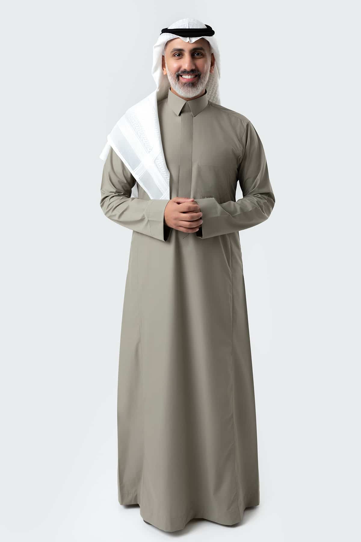 ثوب الشياكة أعمال, لون زيتي, ياقة قلاب