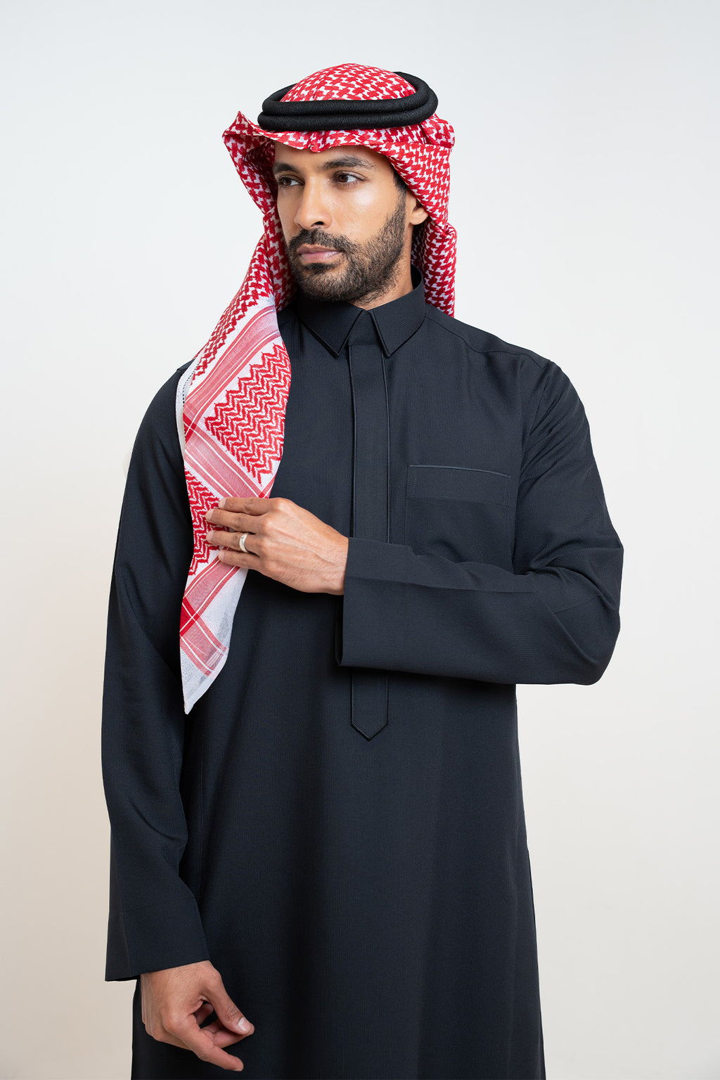 ثوب مزخرف من الشياكة ,سميراميس رجالي, لون أسود