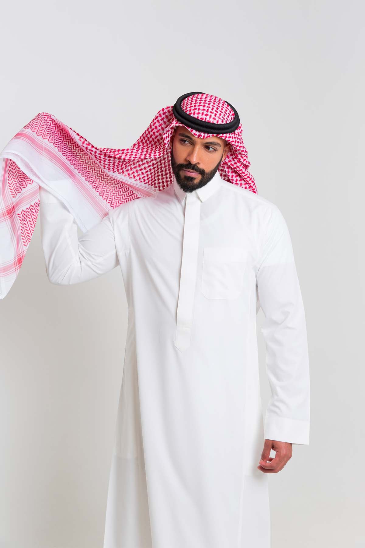 ثوب أعمال برايم, لون كريمي, ياقة قلاب